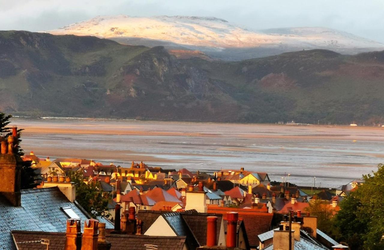 Bron Orme Private Hotel Llandudno Exterior foto